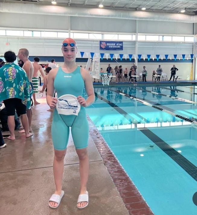 La Linarense Rebeca Padilla consigue en Arkansan dos mínimas B para el Campeonato de Andalucía de Natación