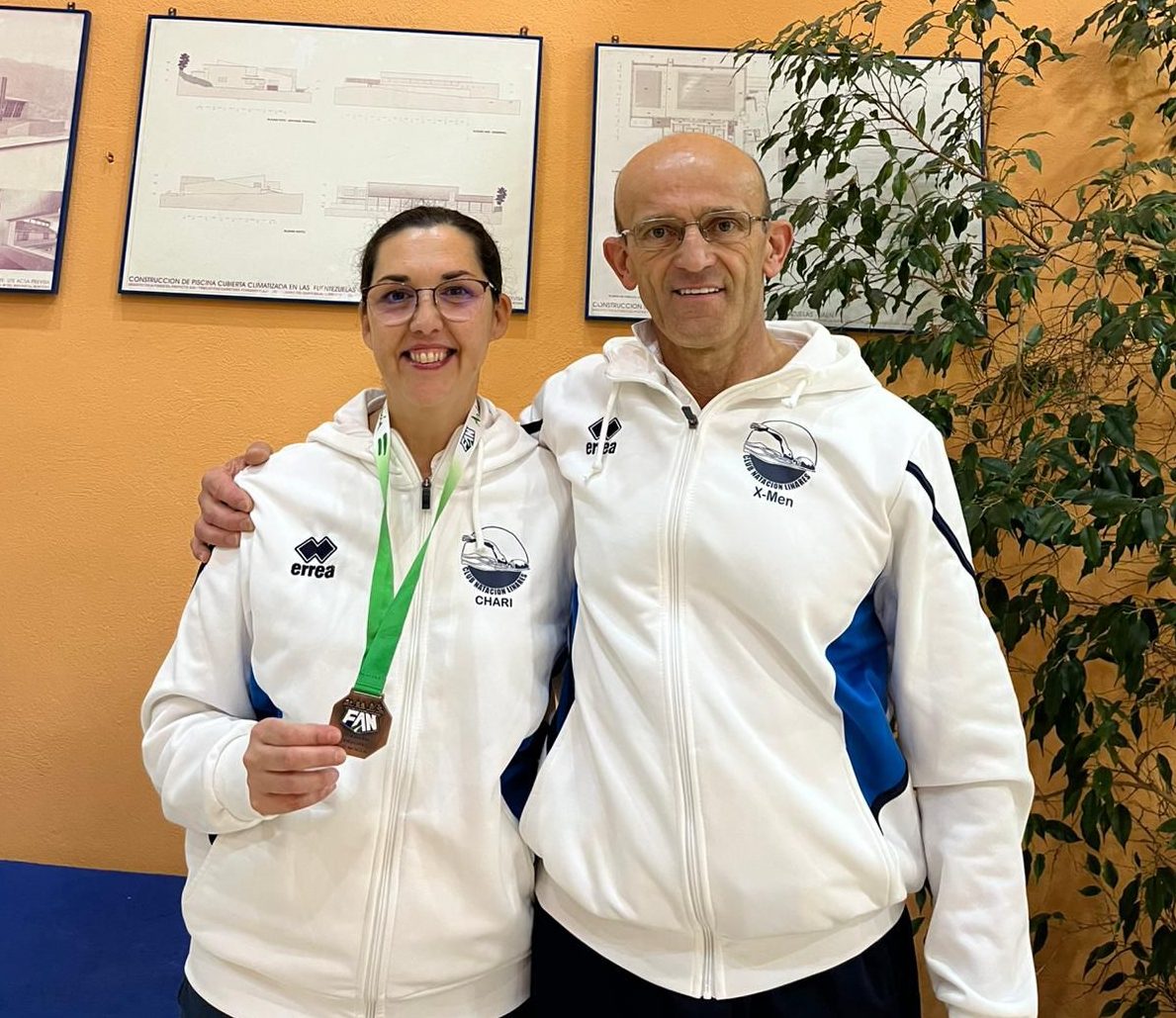 El CN LINARES consigue el pódium en el Andaluz master en Jaén