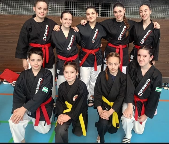 El Cd Estudio Martos regresa con 20 medallas de la Liga Andaluza