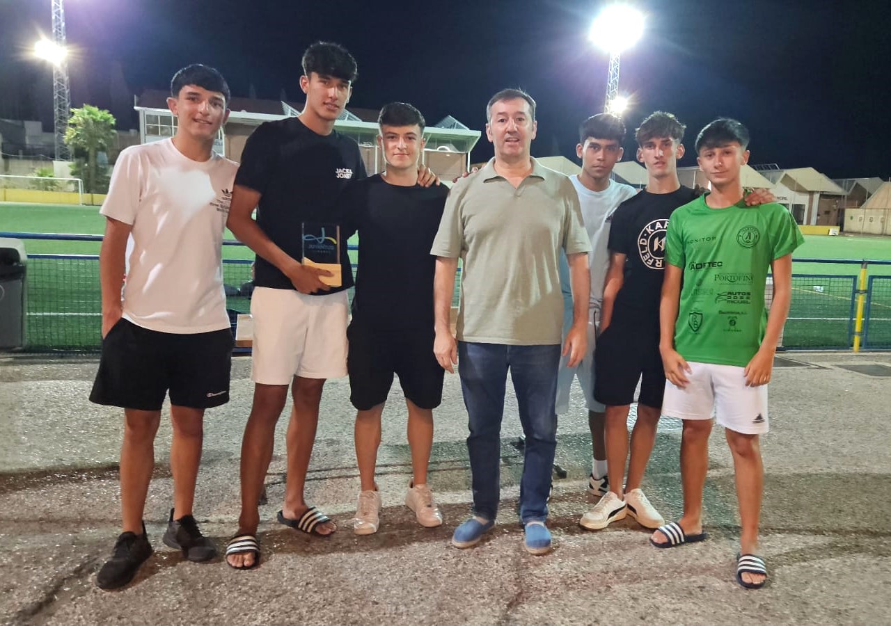 Emoción y juventud en la séptima edición del Torneo de Fútbol 7 ‘Javier Núñez’ en Linares