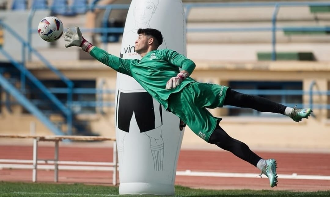 El Linares Deportivo anuncia su cuarto Fichaje Sub-23: Ángel Hernández