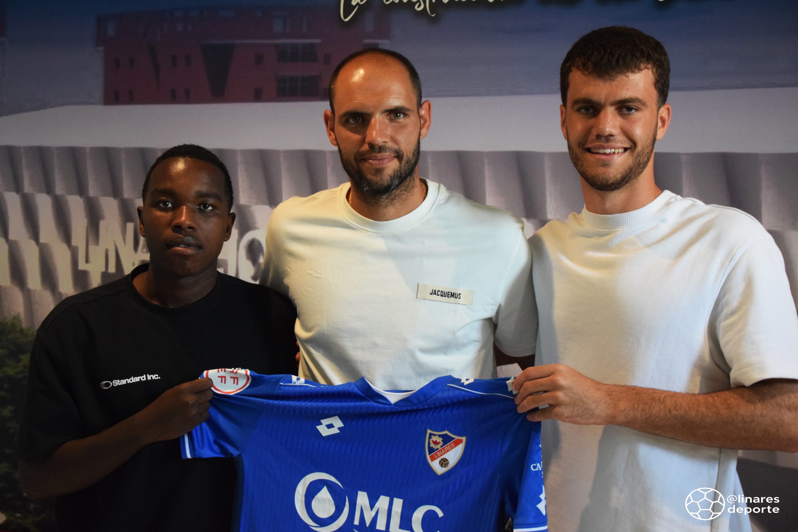 Nuevas Caras Azulillas! El Linares Deportivo presenta a Hugo Aranda y Peter Chikola