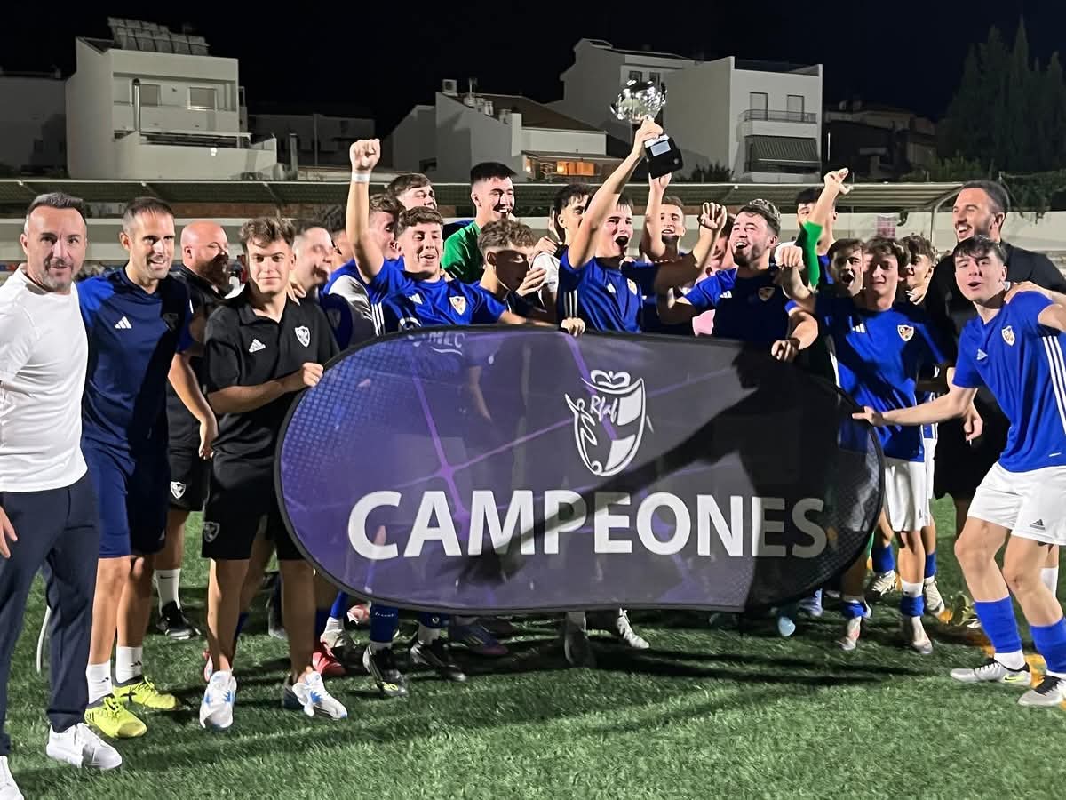 El juvenil del Linares Deportivo se corona campeón juvenil en la Supercopa Diputación de Jaén
