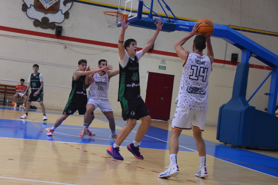 El CAB Linares firma un fin de semana de contrastes y esfuerzo colectivo