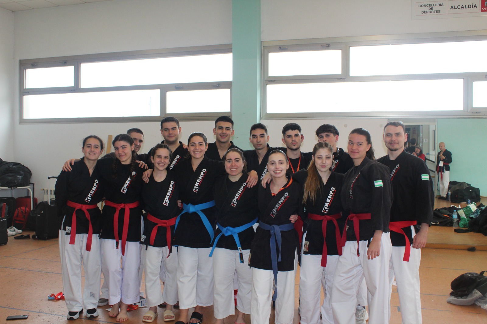 Gran éxito del CD Estudio Martos en el Campeonato de España de Kenpo celebrado en Vigo