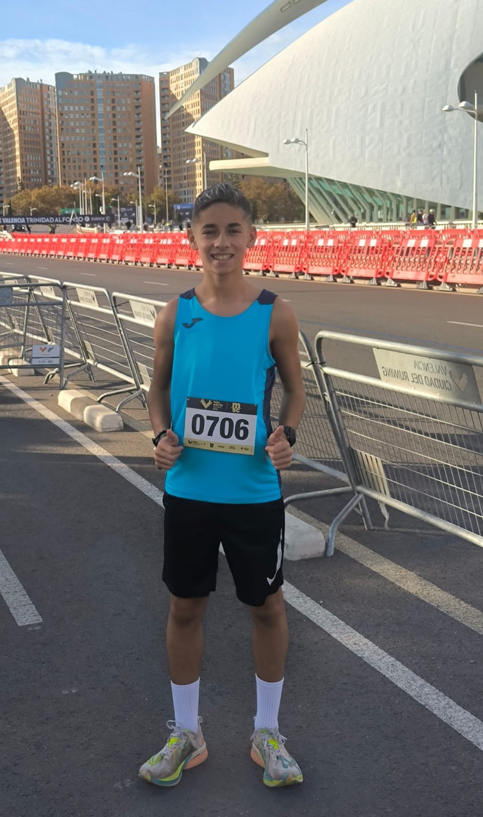Hugo Gutiérrez Gaitán brilla en la Mini Maratón de Valencia y se alza con el primer puesto