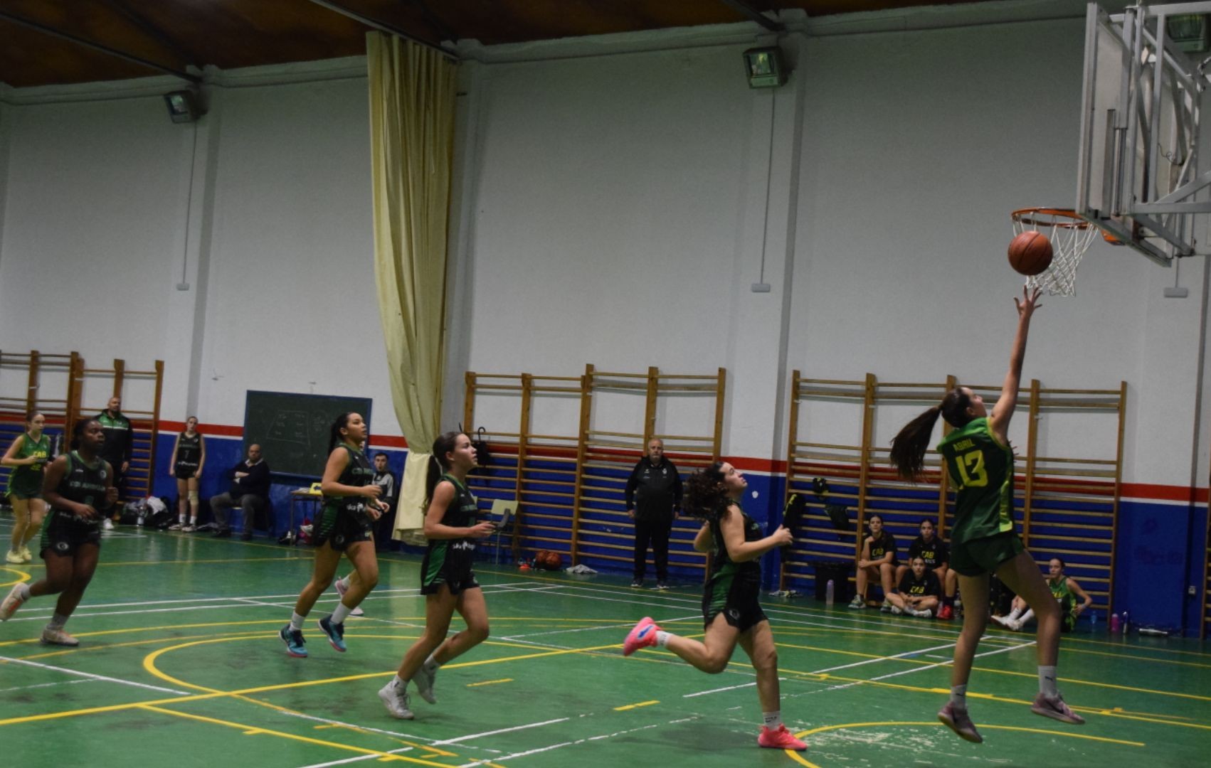 El Junior Femenino del CAB Linares disputará el play-off por el billete al Campeonato de Andalucía