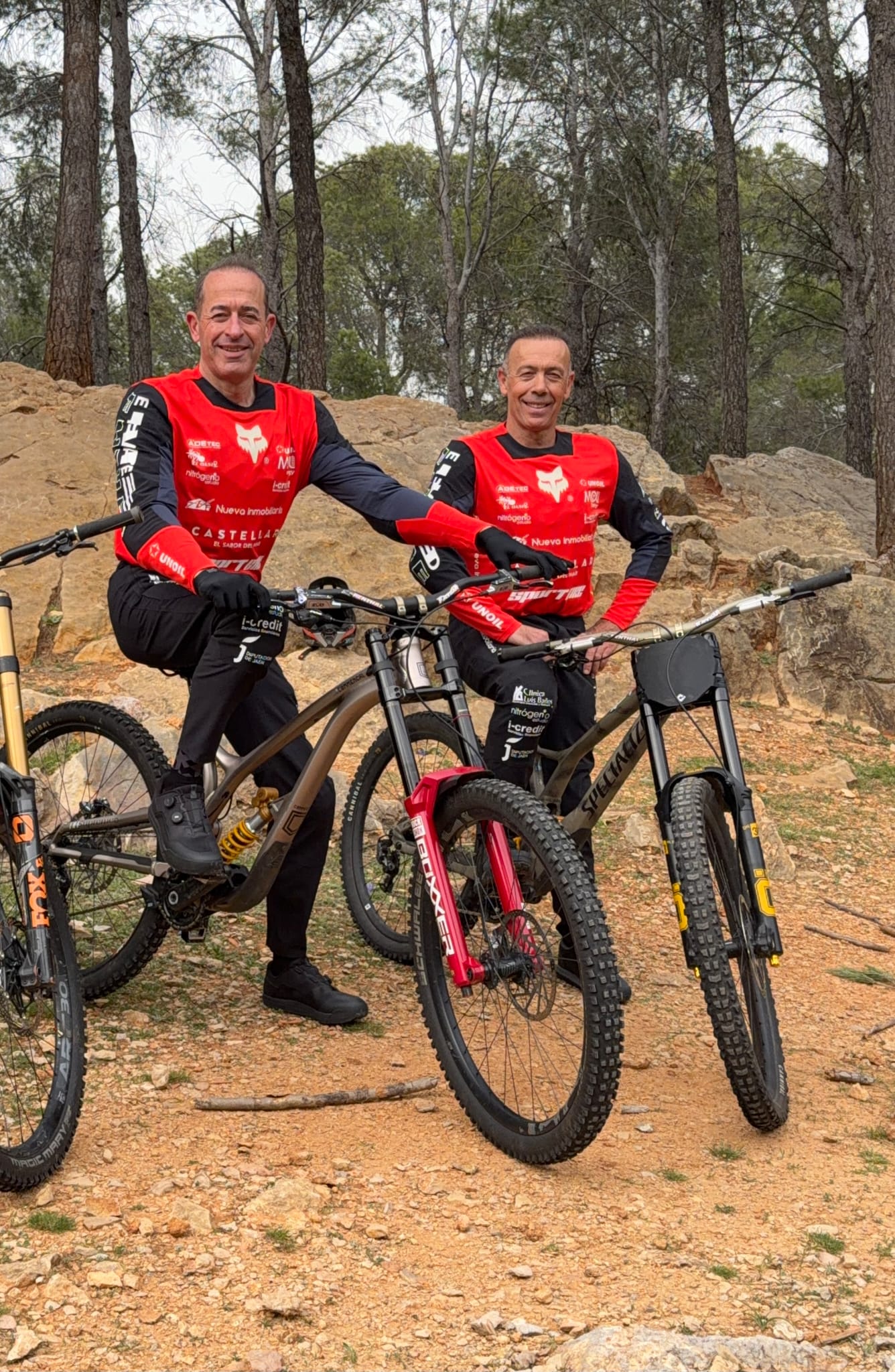 Los linarenses Santiago Salvador Valero y Juan Francisco Lopez Navas al nacional descenso