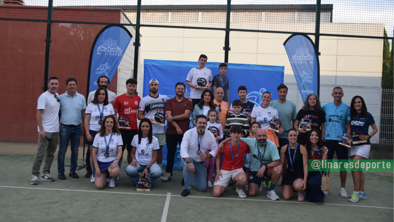 Gran ambiente y alto nivel en el Torneo de Pádel Alcaldesa de Linares celebrado en San José